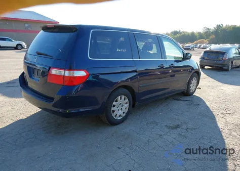 2006 Honda Odyssey Lx z USA, uszkodzony, nr VIN 5FNRL382X6B086420